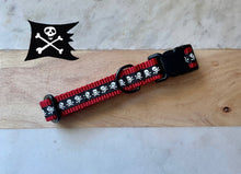 Load image into Gallery viewer, 3/4&quot; Black Pirate Skull and Crossbones