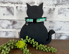 Load image into Gallery viewer, Succulent Cat Collar Breakaway